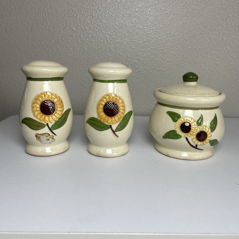 Vintage Shawnee Sunflower Salt & Pepper Shakers & Sugar Bowl USA Cottagecore